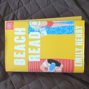 Beach Read by Emily Henry